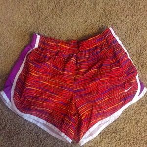 Girls large nike shorts